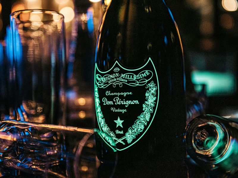 Gästeliste Pakete Sissiundfranz Don Perignon